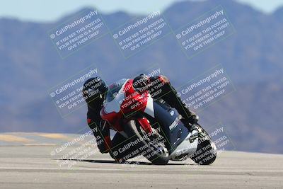 media/Mar-24-2025-Moto Forza (Mon) [[57ce5c5cff]]/3-Beginner Group/Session 4 (Turn 9)/